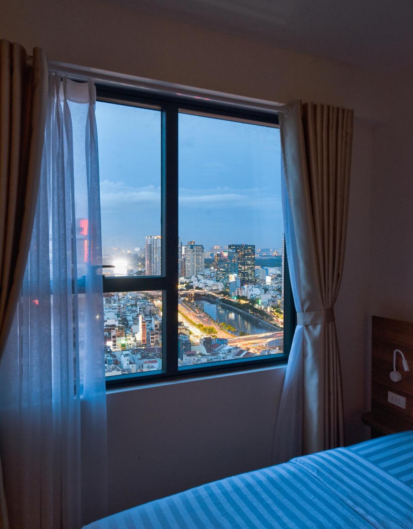 Smile Home - Soho Apartment Balcony - Modern Comfortable 호치민 외부 사진